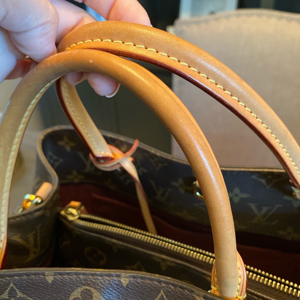 Louis Vuitton Montaigne GM - Picture 3 of 4